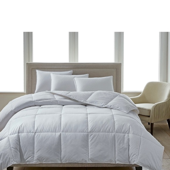 - Hotel collection down alternative size - Picture 3 of 5